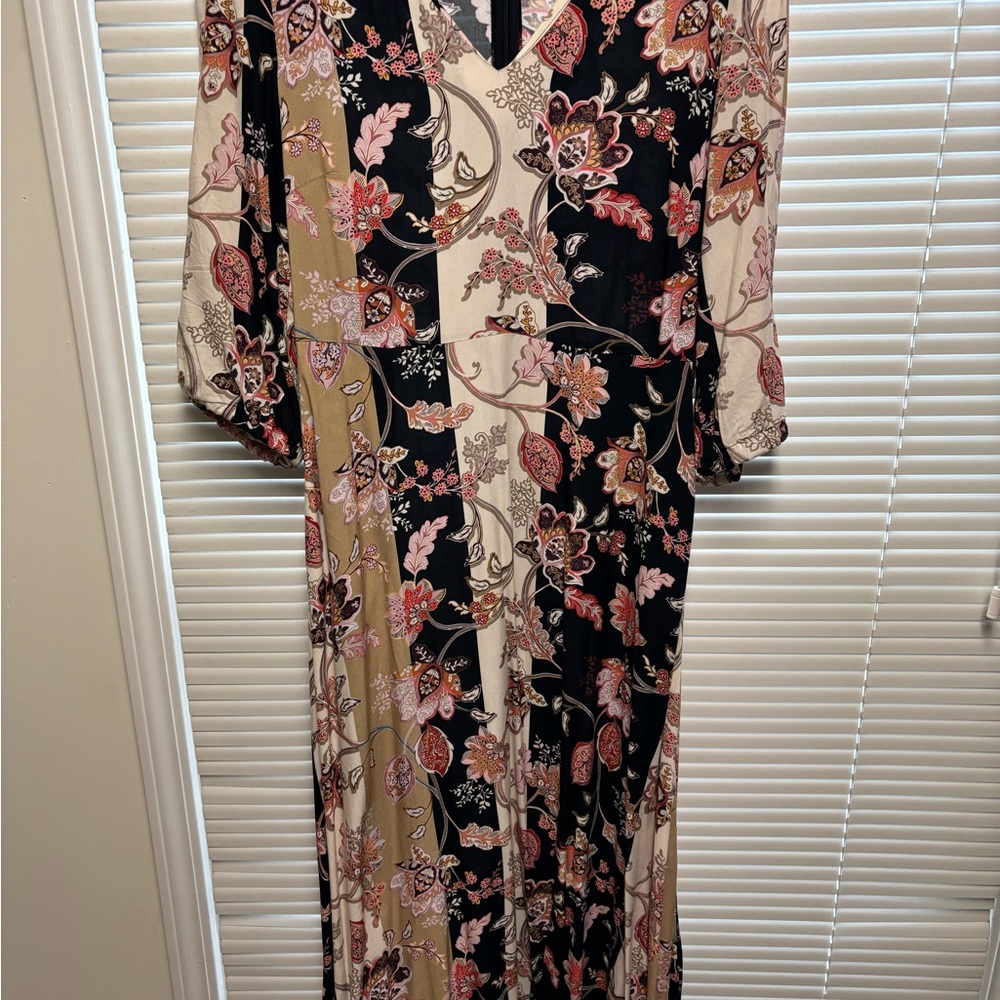 Chic Long Sleeve Floral Dress